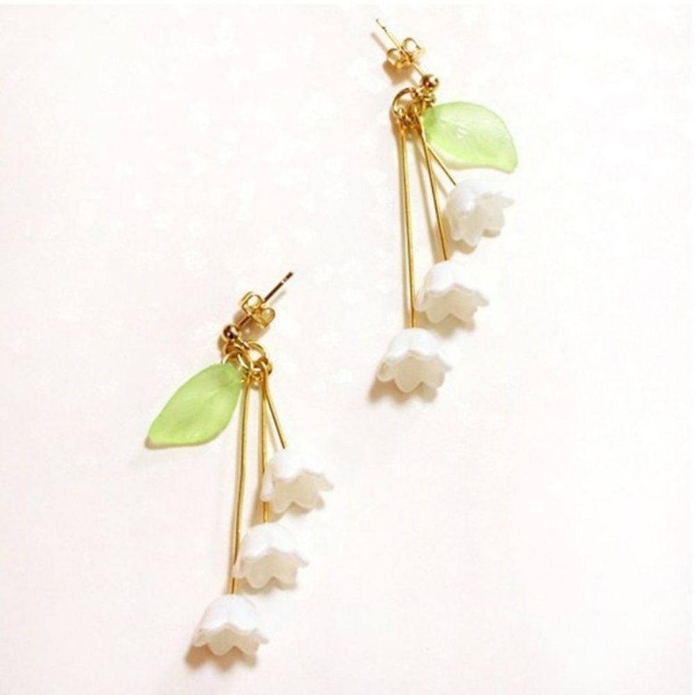 Flower Drop Earrings